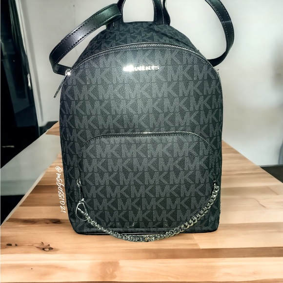 Michael Kors Jet Set Backpack W/Chain + Wallet in Black BRAND NEW WITH TAGS - Picture 3 of 8